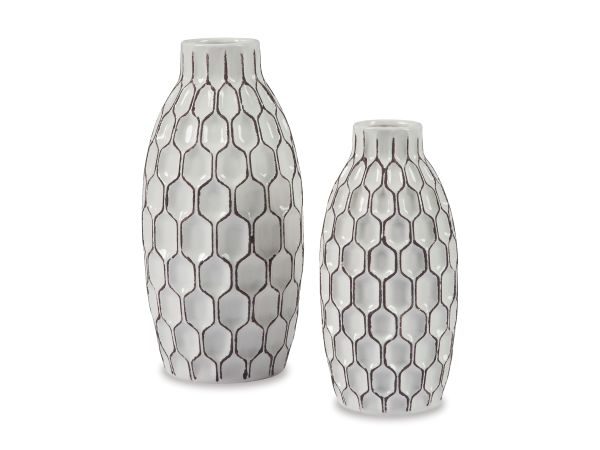 Ashley Furniture Dionna Vase (Set of 2) in White