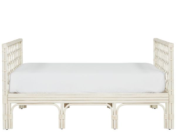 Getaway Seychelles Day Bed in Egret
