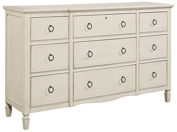 Summer Hill Nine Drawer Dresser in Cotton